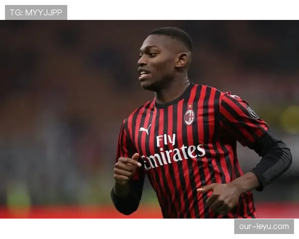 巴尔科拉与莱奥边路突破效率与冲击力机制对比