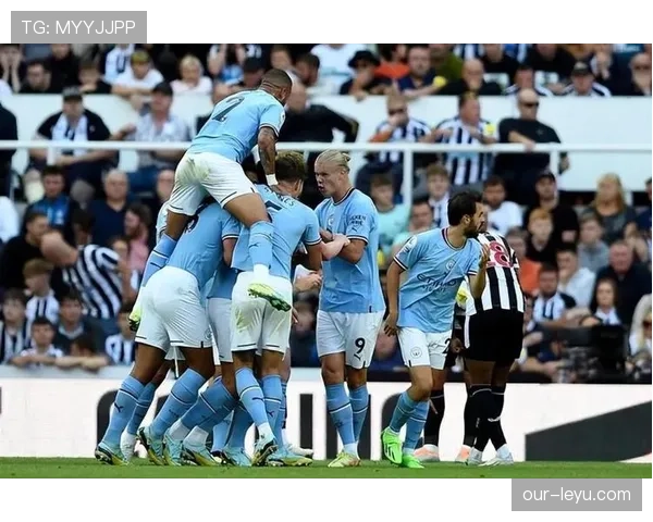 拉人犯规判定要点，明确阻挡与拉拽界限