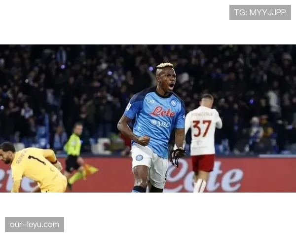 奥斯梅恩与本泽马：射门效率差异背后的战术角色与终结机制对比